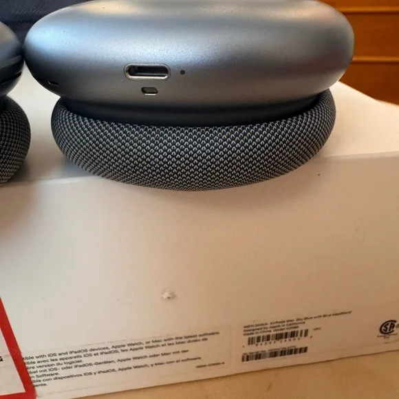 Apple AirPods Max Lightning - Picture 5 of 7